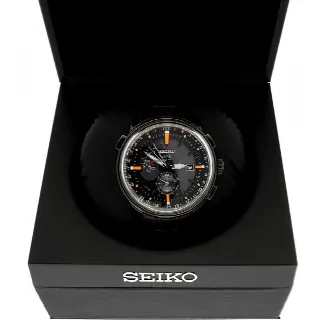 Foto 7 di 24: Breitling Galactic 44 Automatic Day Date