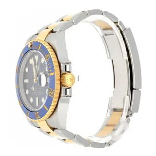 Foto 3 di 8: Rolex Submariner Date Gold/Steel 116613LB ''Sunburst dial''