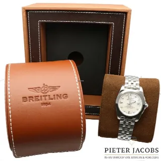 Foto 1 di 8: Breitling Galactic 36 Sleel MOP with Diamonds