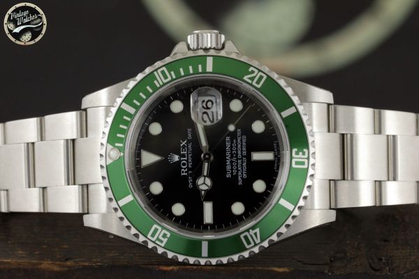 Rolex Submariner ref. 16610 LV ser. Z Nuovo NOS con pellicole Full Set