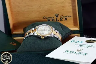 Foto 5 di 7: Rolex DATE JUST REF. 68273 BOX & PAPERS