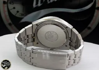 Foto 10 di 10: Omega CONSTELLATION CHRONOMETER D SHAPE ELECTRONIC F300HZ