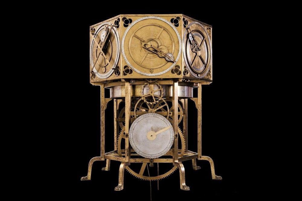 LUSSO, ARTE E TECNOLOGIA DI ALTRI TEMPI 