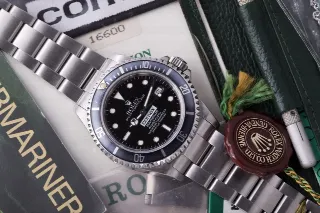 Foto 1 di 6: Rolex COMEX Sea-Dweller Ref.16600 Full Set – Prezzo su richiesta –