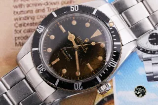 Foto 3 di 5: Rolex Submariner Ref. 6536/1 Tropical – Prezzo su richiesta –