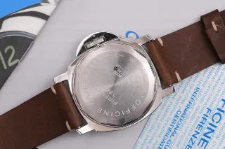 Foto 3 di 6: Luminor Panerai PAM 002, ref. 6502