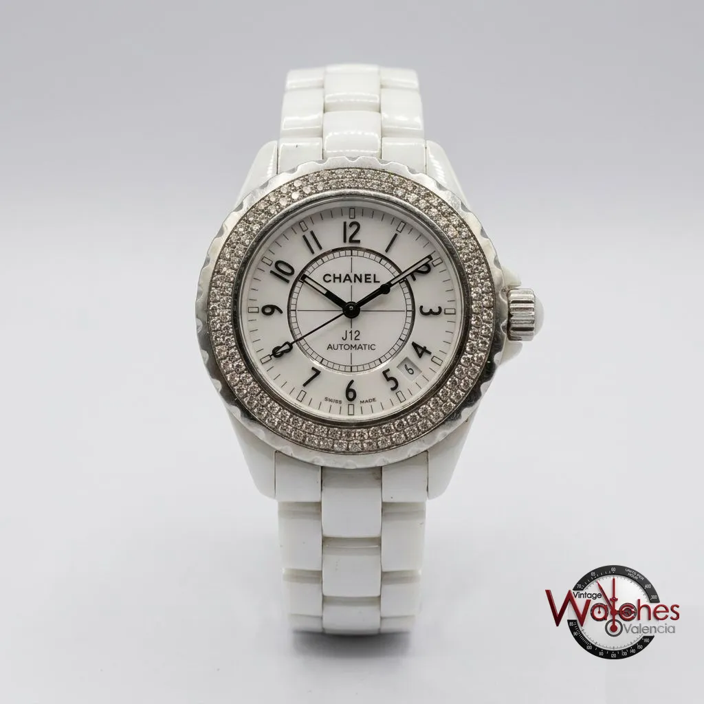 Chanel J12 Automatic (cerámica blanca con diamantes)