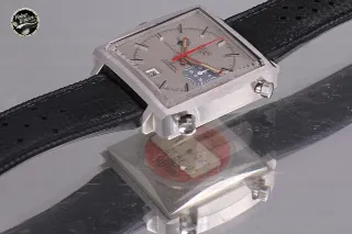 Foto 4 di 9: Heuer Monaco 1533G 1972