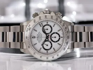 Foto 1 di 3: Rolex Daytona 16520 ser. A NOS Scatola e Garanzia