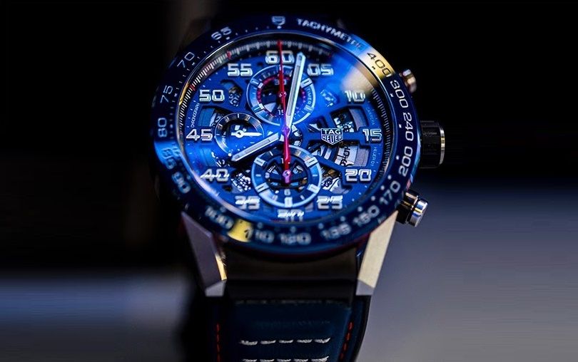 LA CHAUX-DE-FONDS-CREATIVITÀ, PRECISIONE, RICERCA COSTANTE: TAG HEUER
